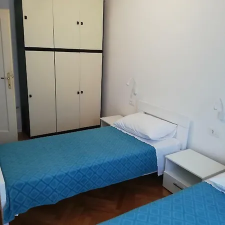 Tony Apartment